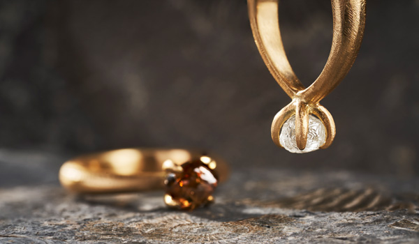 Rå diamantring