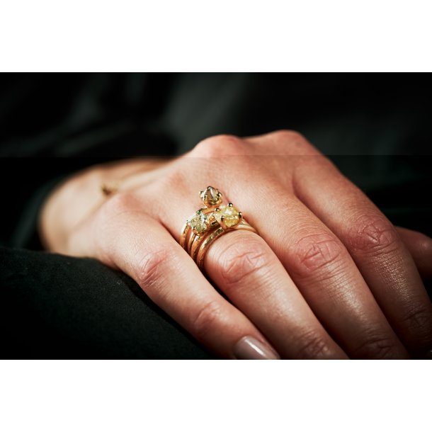 ROSA GULD RING R� DIAMANT