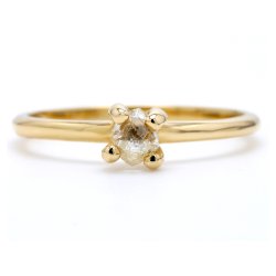R DIAMANT RING