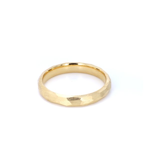 VIELSESRING MED FACETTER