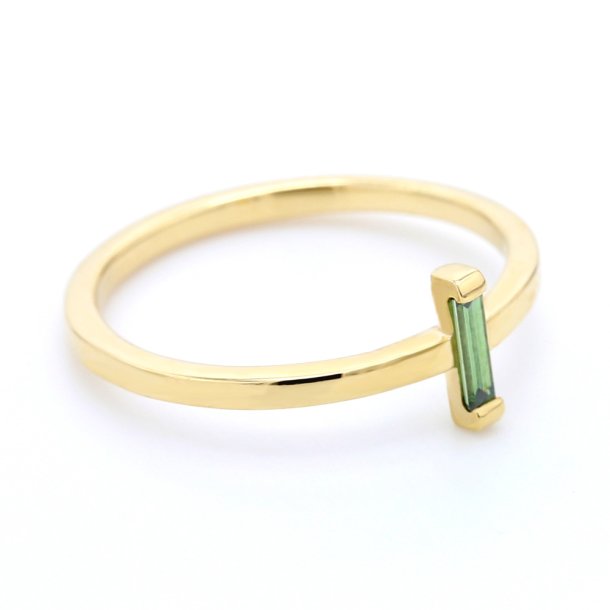 RING MED GR�N DIAMANT