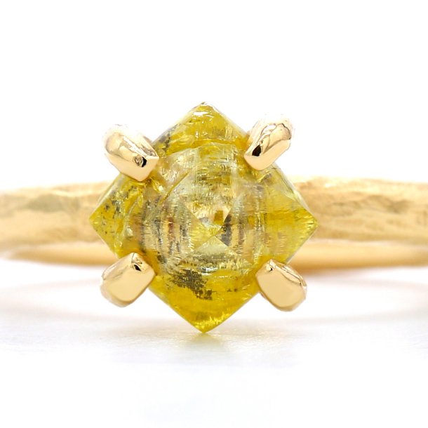 RING MED INTENSE YELLOW R� DIAMANT