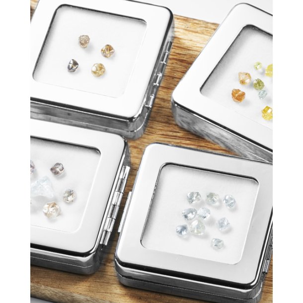 VIELSESRING MED R� DIAMANT