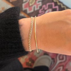 ARMRING I MASSIVT 14 KT. GULD