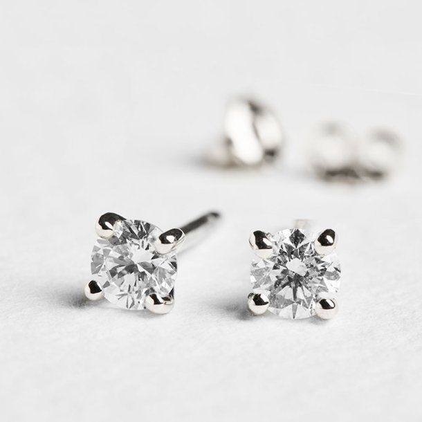 RESTIKKER HVIDGULD MED DIAMANT