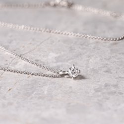 DIAMANT VEDH�NG HVIDGULD