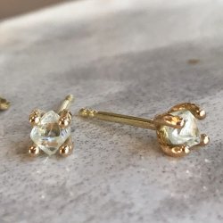 DIAMANT RESTIKKER MED USLEBNE DIAMANTER