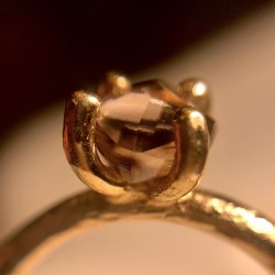 ROUGH DIAMANT RING CHAMPAGNE