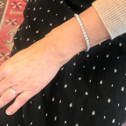 TENNISARMBND i 14 kt guld &amp; 4.00 ct. diamanter