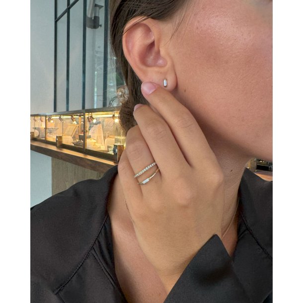 �RESTIKKER I GULD BAGUETTE DIAMANT