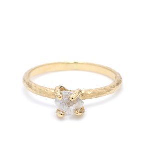 RING MED R DIAMANT KLAR HVID