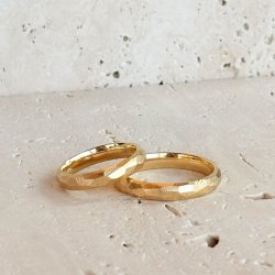 VIELSESRING MED FACETTER