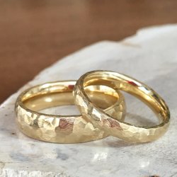 RUSTIK VIELSESRING i 14 KT. GULD